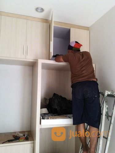 Tukang Kayu Mebel HPL Surabaya