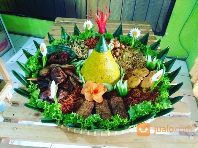 Nasi Tumpeng Di Cimahi