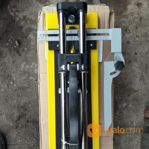 Alat Potong Granit / Keramik BLITZ Ukuran 1 Meter