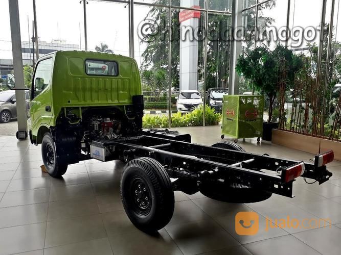 HINO Dutro 110 SD ( Engkel 4 Ban ) VIN 2020
