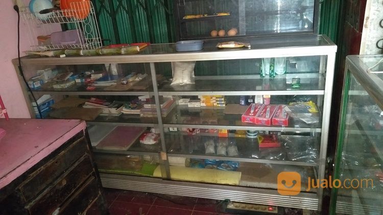 Etalase Bekas Sembako