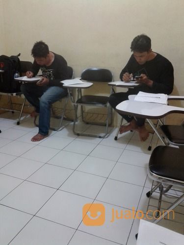 Les Bahasa Inggris Segala Usia