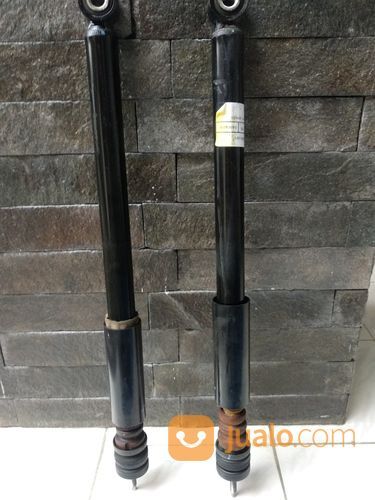 1 Set Shockbreaker Belakang Ertiga Original SGP