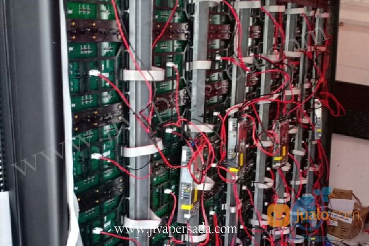 Running Text, Papan Digital, Jam Digital