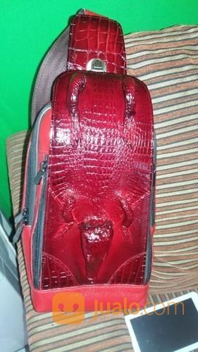 Dompet Kulit Buaya Asli Papua