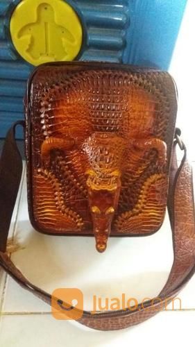 Dompet Kulit Buaya Asli Papua