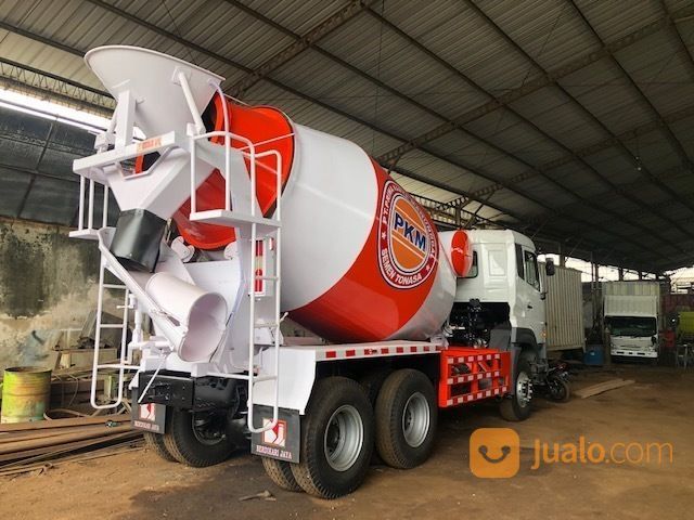 Truk Mixer / Molen 7 8 Kubik Ready