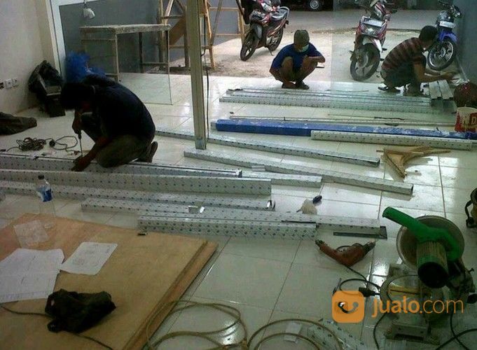 Profesional Pemasangan Kusen Alumunium Aluminium Semarang
