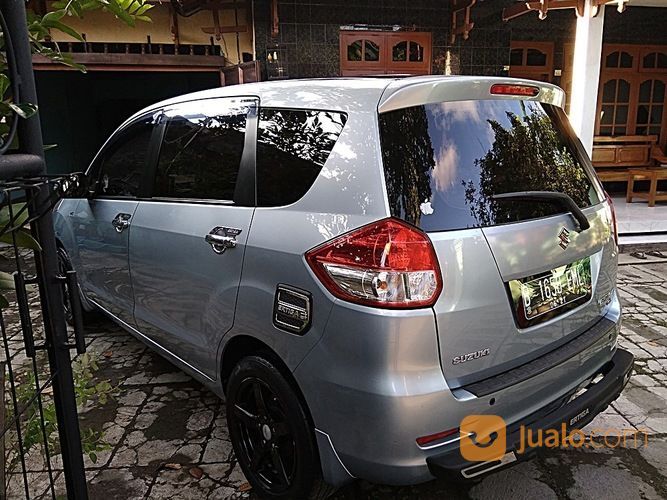Suzuki Ertiga GL Biru Muda Metalik 2012/2013