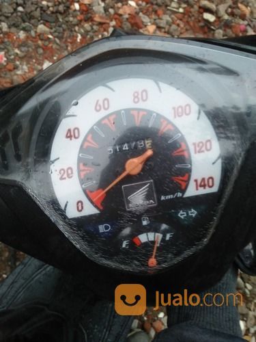 Motor Honda BeAt Karbu Rator Cw Hitam 2010 (BARANG LANGKA)