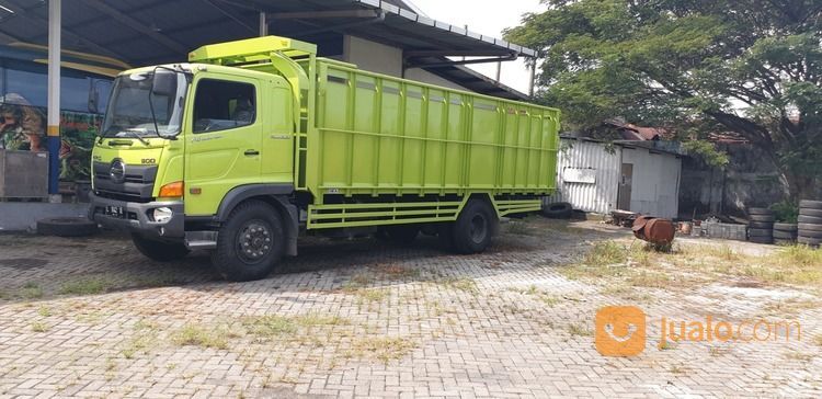 Hino Trailer SG 260 TH Dan Hino FG 260JM