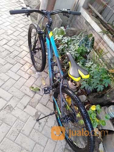 Sepeda MTB Polygon Cascade 3