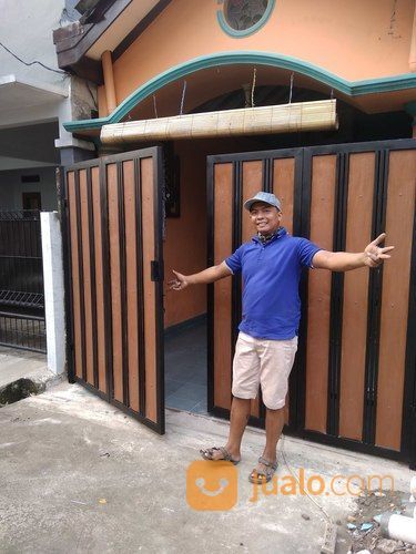 Pintu Lipat Motif Kayu