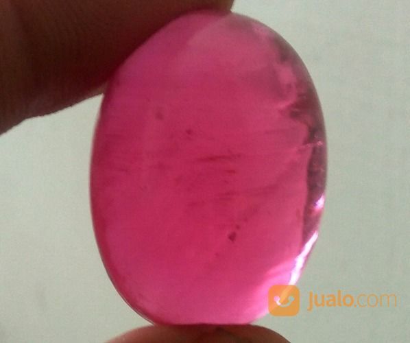 Batu Mulia Merah Delima