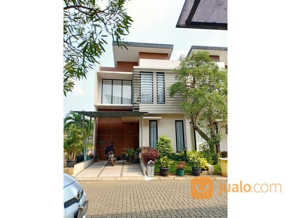 Rumah Cluster The Akasia Eight Dengan Fasilitas Lengkap MD702
