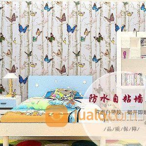 Wallpaper Stiker Dinding Motif Kupu-Kupu / Wallpaper Dtiker Dinding Karakter