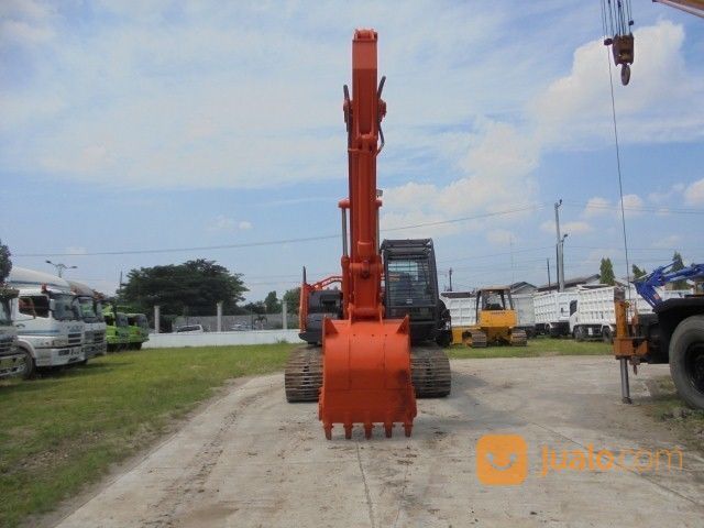Excavator Hitachi ZX210F-5G