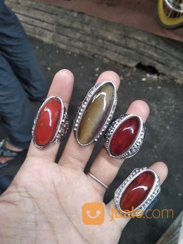 1 Batu Pandan Merah Harga??