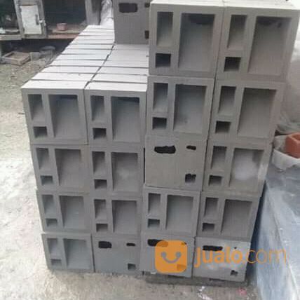 Lobang Angin Roster Elegan Tersedia Macam Model