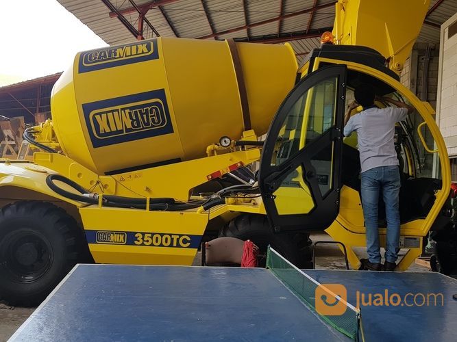 Rental Self Loading Mixer / Carmix Surabaya Semarang Denpasar