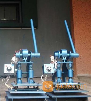Terpercaya Mesin Bikin Sandal Jepit Manual Surabaya Murah Sumber Mesin Dunia WA 0816 1517 0677