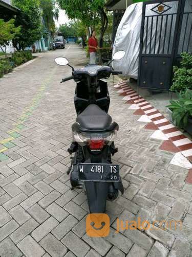 Honda Vario Tahun 2010 Warna Hitam-Putih