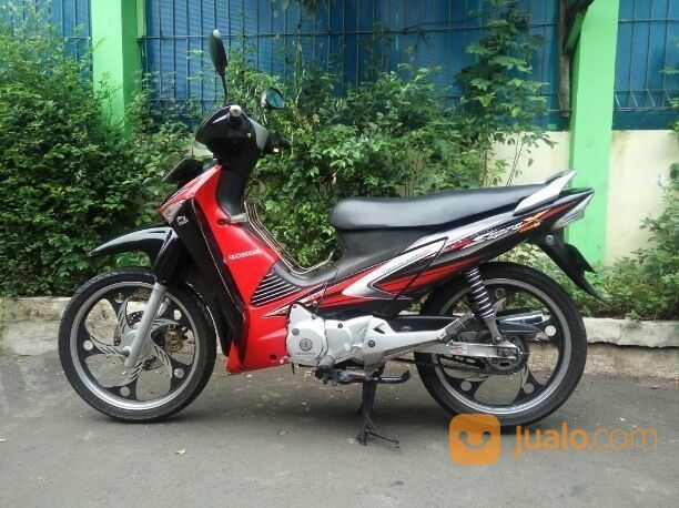 Honda Supra X 125 Cc Tahun 2006 Sangat Terawat