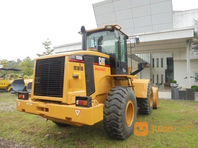 Alat Berat Wheel Loader Caterpillar 938G