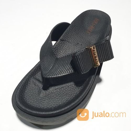 Sandal Sendal Cewe Wanita Karet Jelly Barabara Jepit Pita Merah Hitam Putih