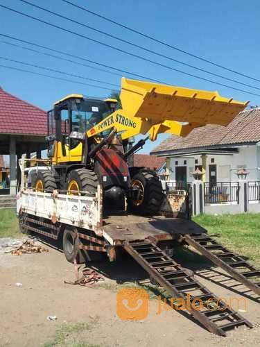 Wheel Loader 0,8 Kubik Ponorogo | Wheel Loader Power Strong & Lonking 1 M3 Ponorogo
