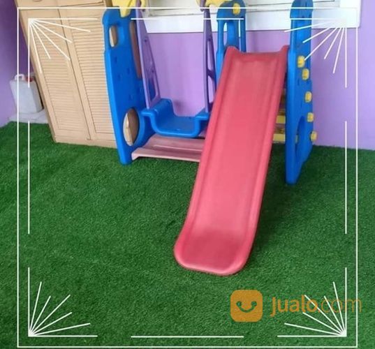 Rumput Sintetis Yang Banyak Peminat Dengan Yang Ketinggian 25Mm Rumput Sintesis Ini Hijau