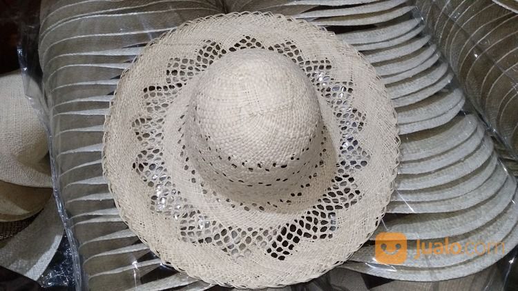 Topi Pantai Wanita Panama Bunga
