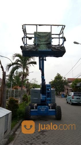 Sewa Boom Lift di Surabaya-Pasuruan-Malang-Mojokerto