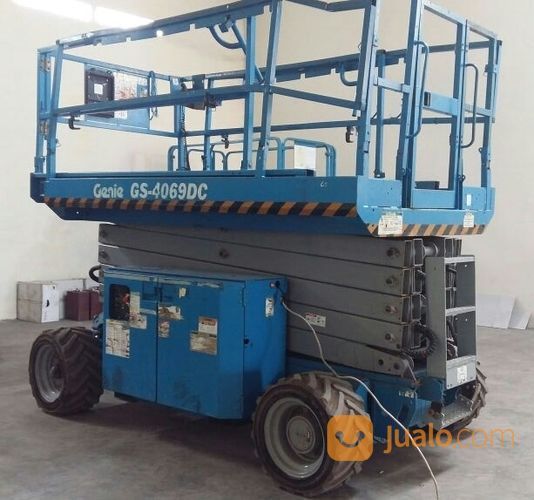 Sewa Scissor Lift di Pasuruan-Malang-Gresik-Mojokerto