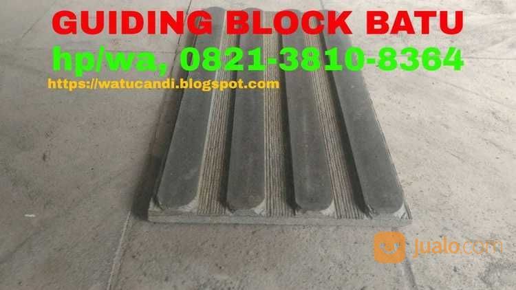 Batu Keramik Guiding Block Lantai Petunjuk Pejalan Kaki Tunanetra Difabel