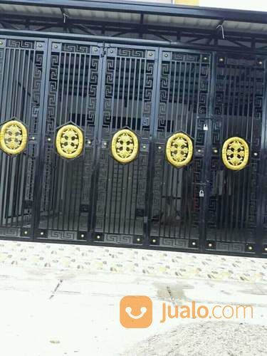 Pintu Lipat Minimalis