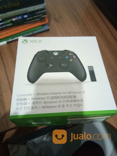 Xbox One S Controller & Wireless Adapter