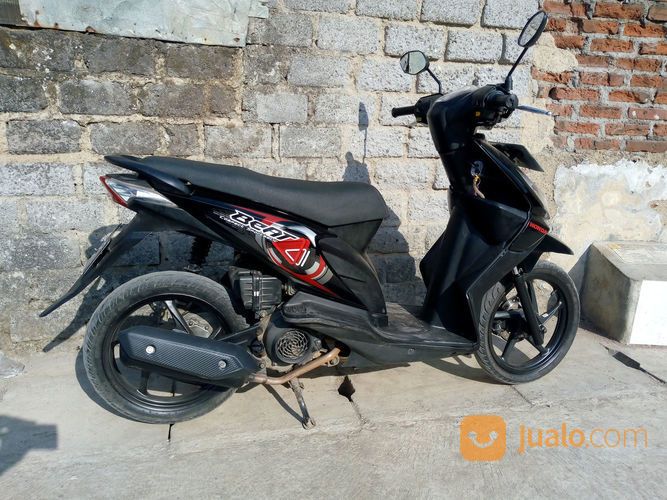 Honda BeAT CW Karburator Hitam 2010