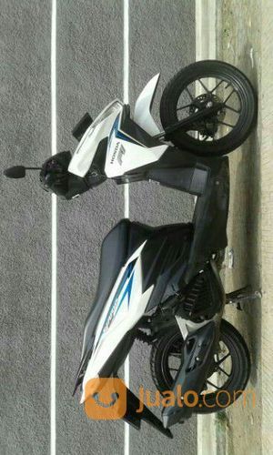 Motor Bekas Vario 125 LED 2016 Putih Bandung