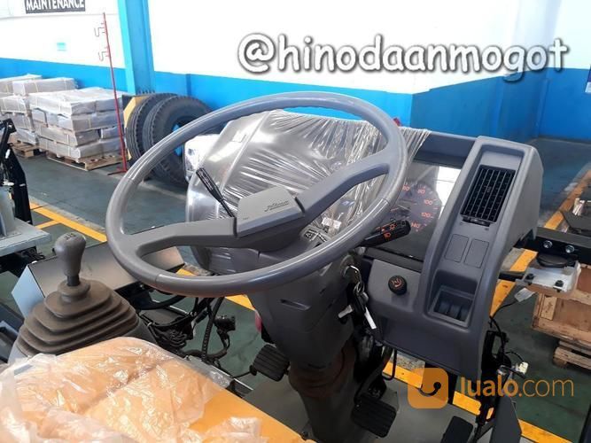 HINO FB 130 ( Medium Bus 29 Penumpang ) VIN 2020