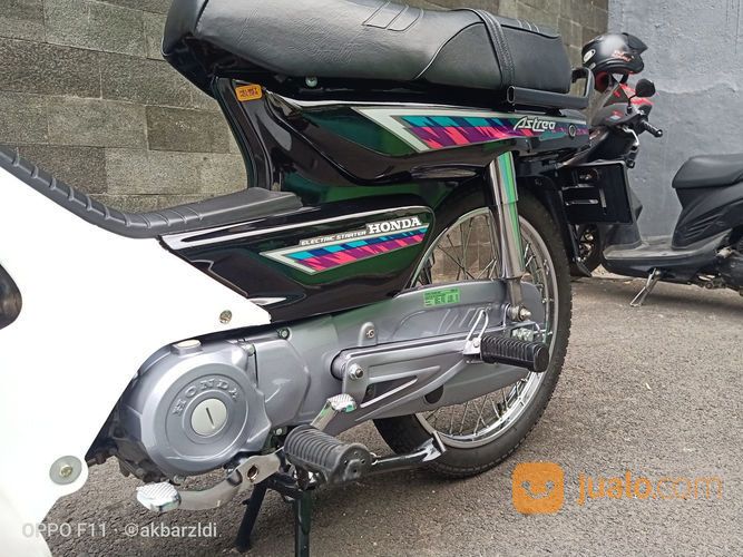 Honda Astrea Grand Bulus