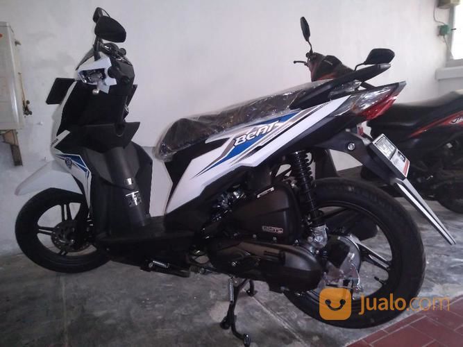 New Beat ESP CW 2019 Warna Biru Putih Bersih