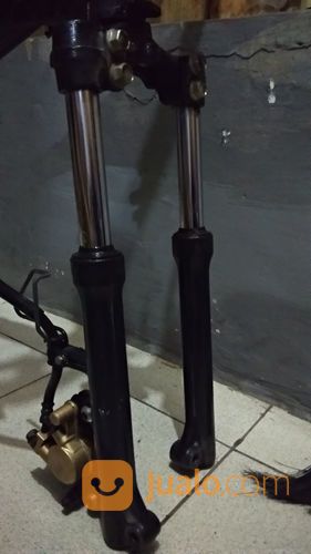 Shock Depan Jupiter Z1