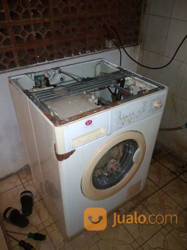 Service Mesin Cuci Electrolux Lux Royal