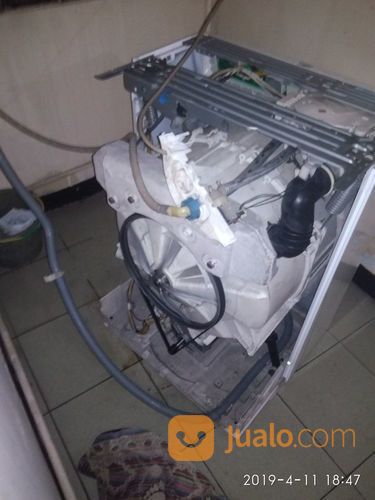 Service Mesin Cuci Electrolux Lux Royal