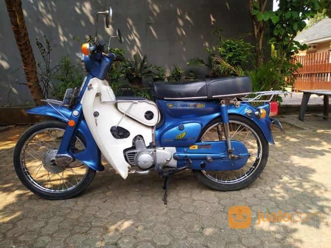 Honda C70 Tahun 1974 Full Original Mulus Warna Biru Barang Langka