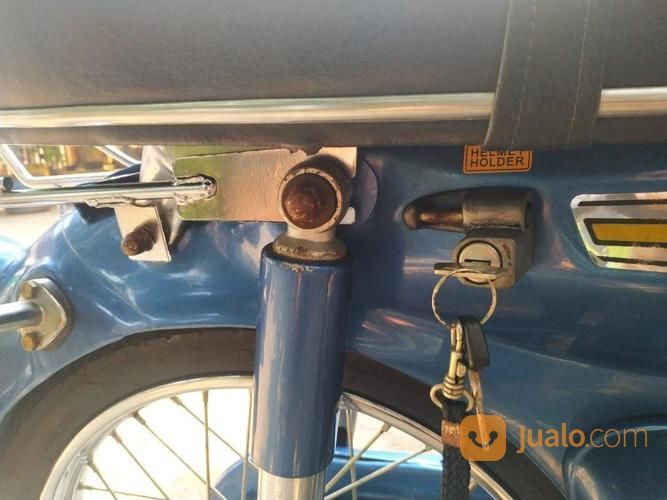 Honda C70 Tahun 1974 Full Original Mulus Warna Biru Barang Langka