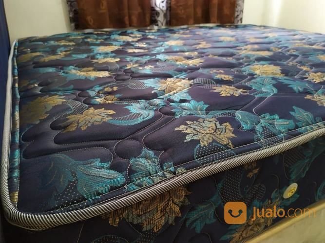 Spring Bed Central Deluxe Biru 160x200 Medium