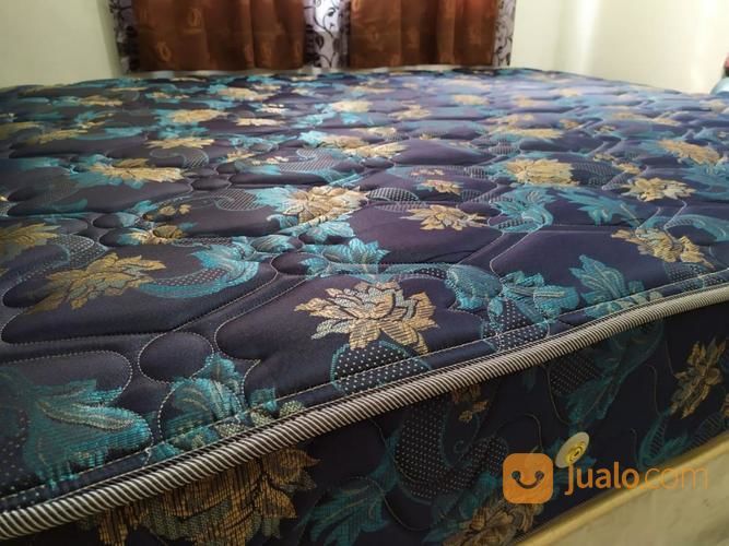 Spring Bed Central Deluxe Biru 160x200 Medium