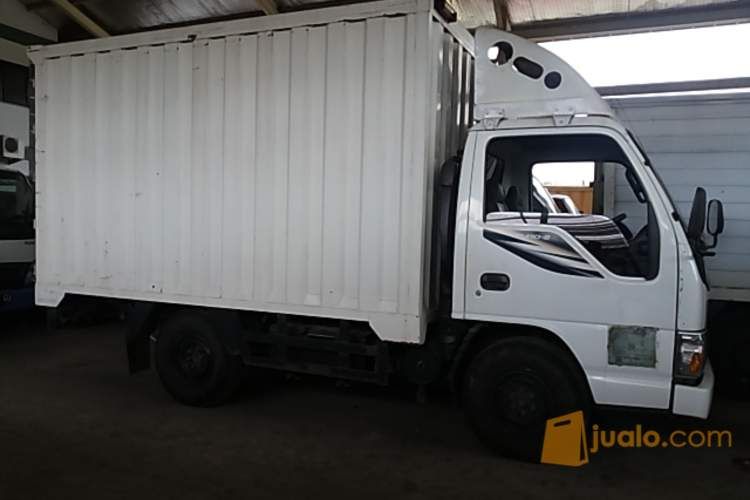 ISUZU ELF Enkel Box Jumbo